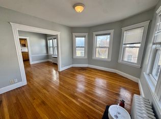 55 Brookley Rd APT 3R, Jamaica Plain, MA 02130