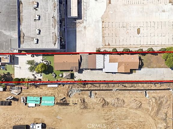 3rd image of 958 W 222nd St Lot 28
