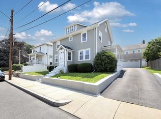 8 Alaric St, West Roxbury, MA 02132