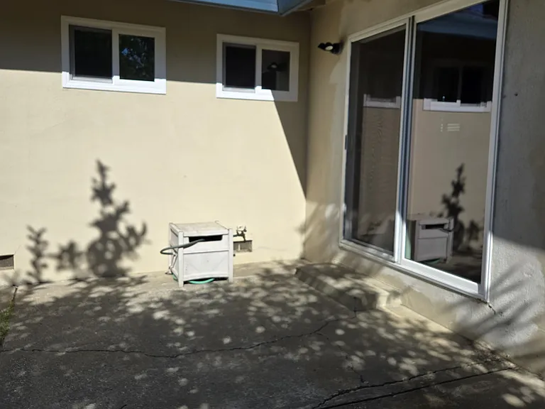 Alford Dr — Photo 16