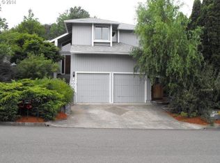 1006 NW Woodwillow Dr, Roseburg, OR 97471