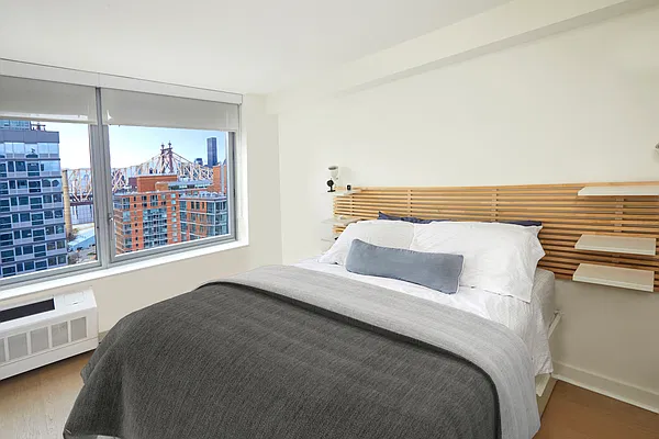 Rented by Voro, LLC | media 5