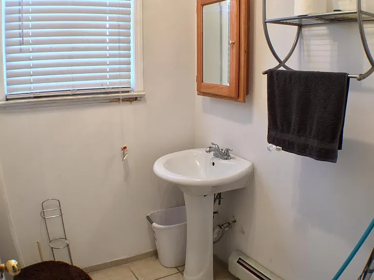 80 Thorne St #1 — Photo 7