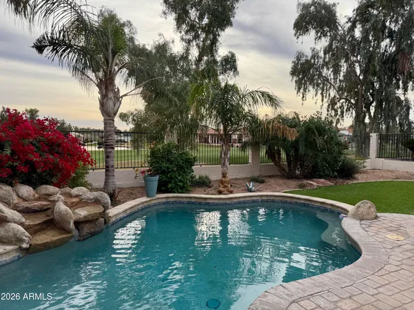 1191 W HONEYSUCKLE Lane, Chandler, AZ 85248