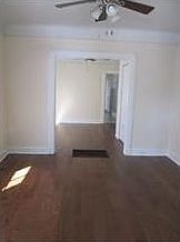 3rd image of 204 Alonzo St
