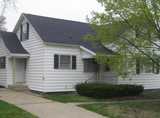 1006 High St, Manistee, MI 49660