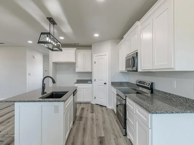 381 Kristi Path — Photo 16