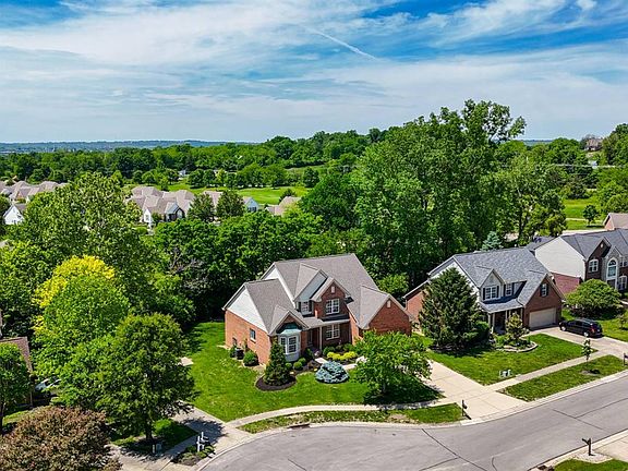 3rd image of 6161 Green Knoll Cir