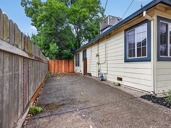 5th image of 861 Jewell Ave