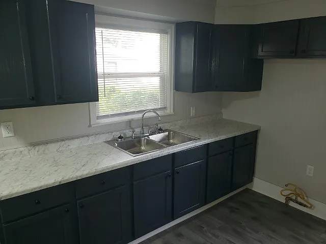 1329 N Meade St - 1 — Photo 4