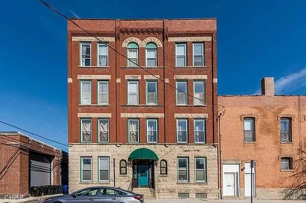 348 W Wendell St #3
