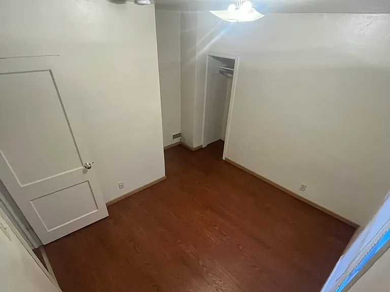 2103 Olive St — Photo 8