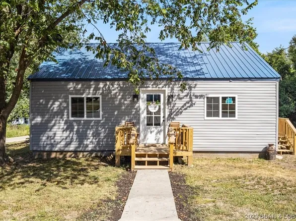 100 S Saint Louis St, Iberia, MO 65486