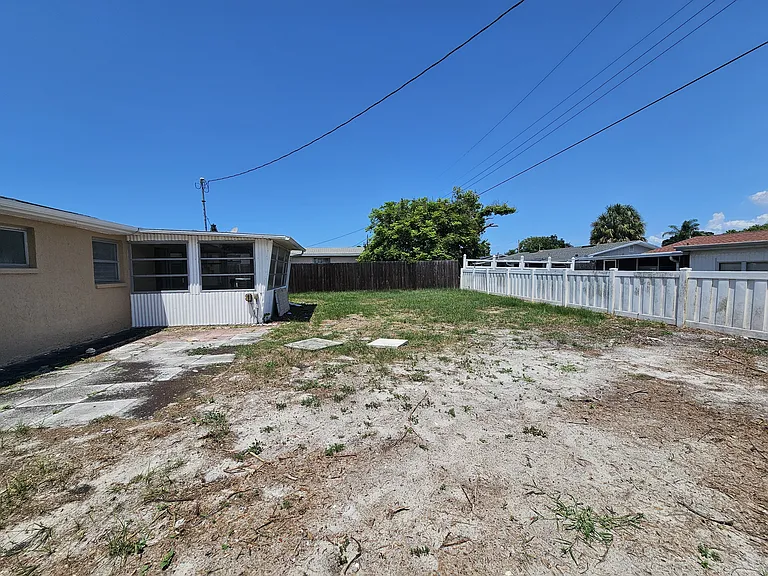 3330 Cantrell St — Photo 18