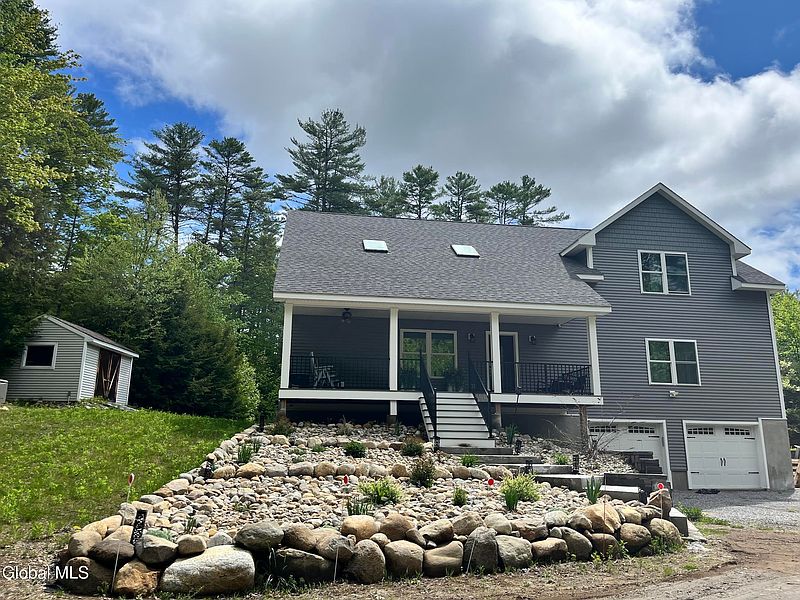 2nd image of 41 Moffitt Road