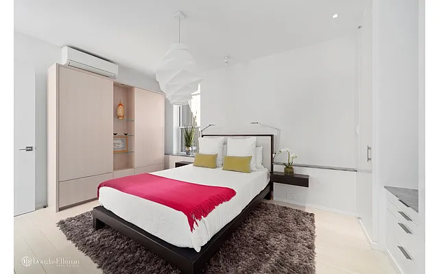 Sold by Douglas Elliman | media 6