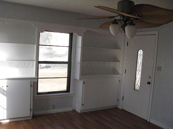 3rd image of 1224 Garland St