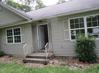 116 Hazelnut Ct, Long Pond, PA