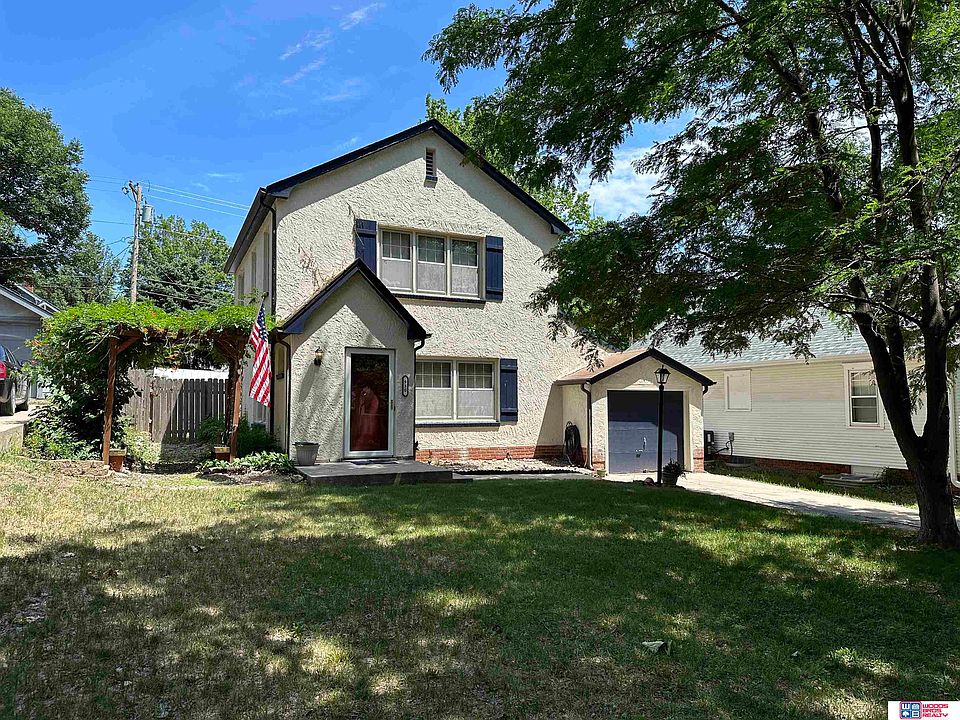 930 N 7th St, Seward, NE 68434 Zillow