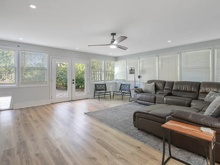 1208 Goodview Ave — Photo 33