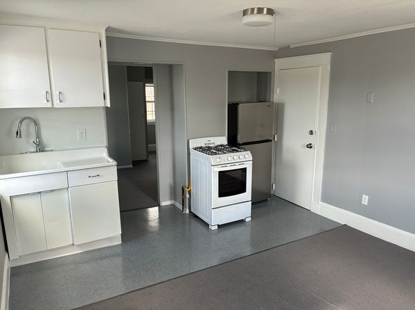 39 N Main St APT 6