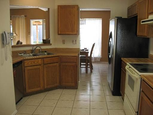 4th image of 13814 FAIRWAY PEAK DR