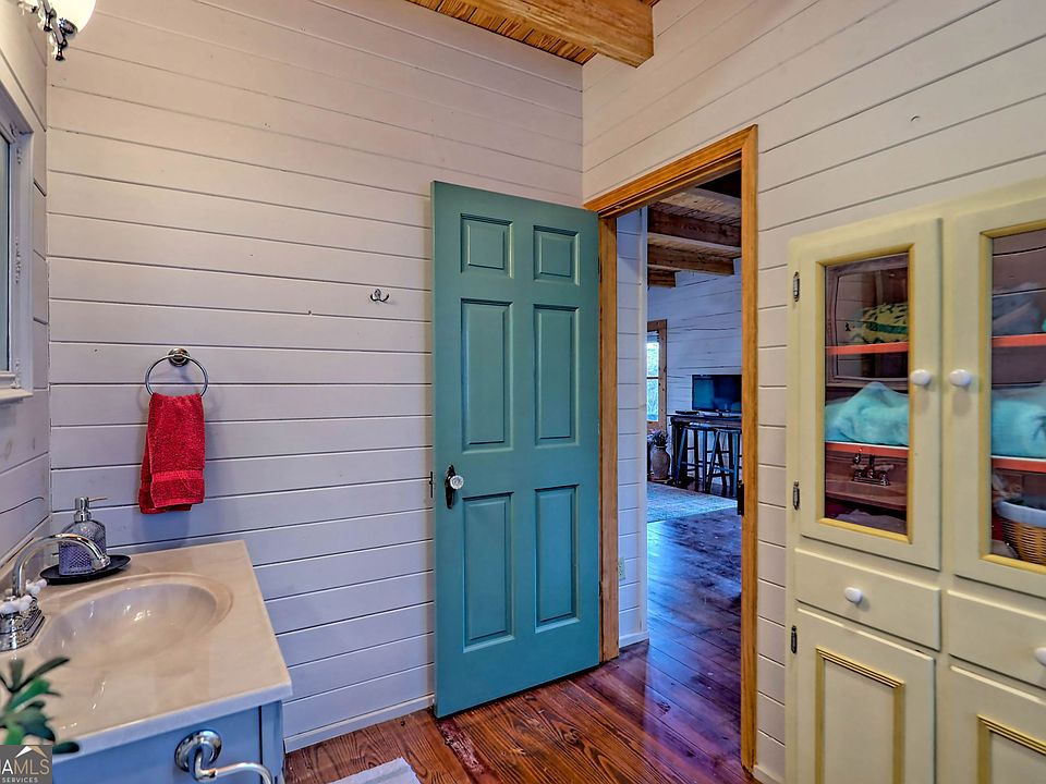 79th image of this home