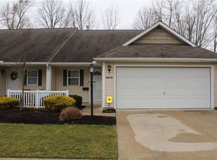 7380 Willow Woods Dr #2B, North Olmsted, OH 44070