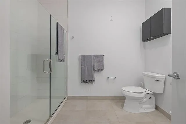 Studio, $2,395 — Photo 3