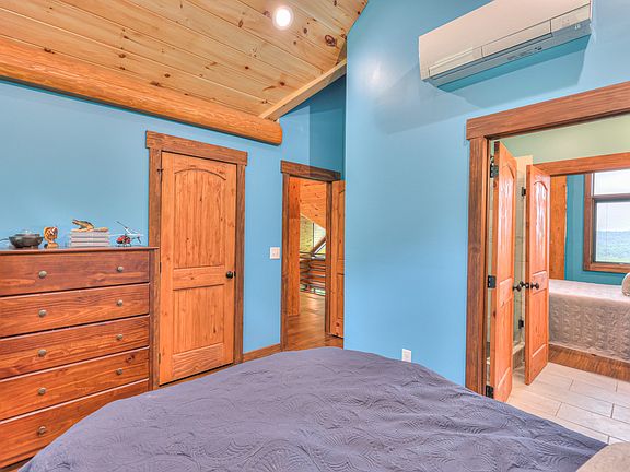 42nd image of this home