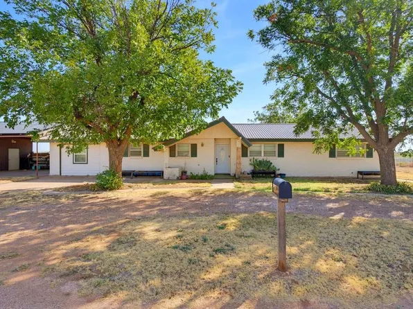 508 N Water St, Roby, TX 79543