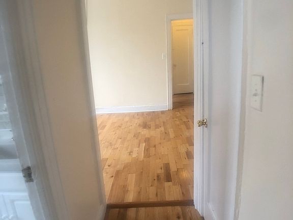 4th image of 2970 Ocean Ave #2M