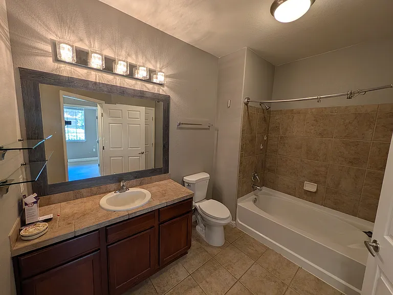 2682 S Cathay Way #109 — Photo 10