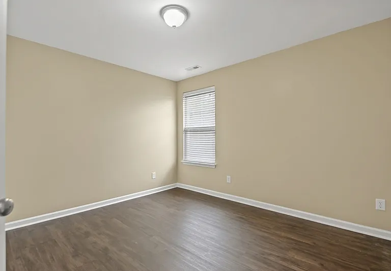 363 Sanctuary Park Dr — Photo 21