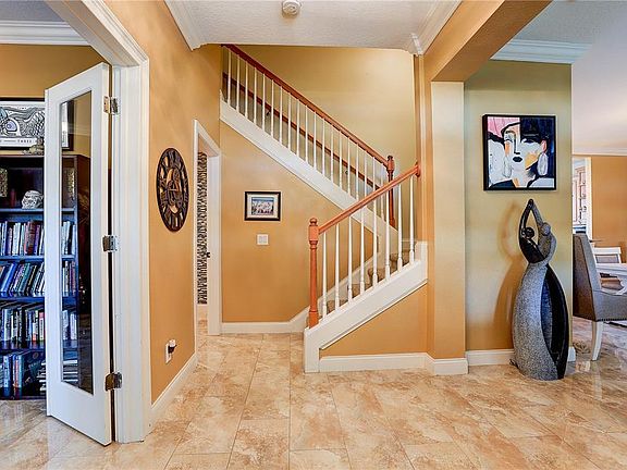 3rd image of 5518 Luminar Pointe Ln