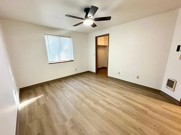 904 Juniper Ave — Photo 22