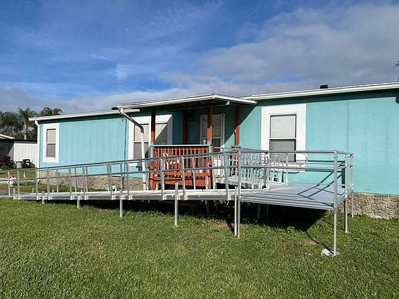 2nd image of 1545 Sabal Oak Ln #249