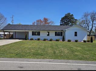 1803 Kefauver St, Manchester, TN 37355