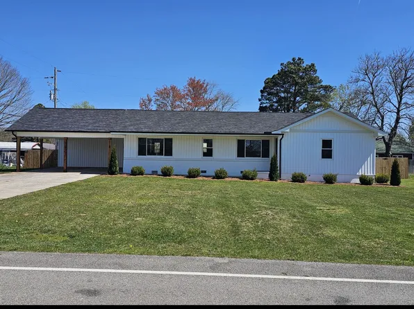 1803 Kefauver St, Manchester, TN 37355
