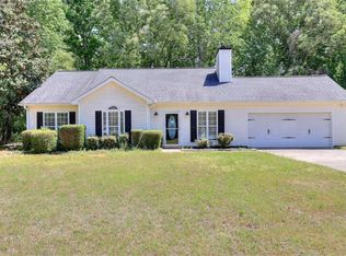 1022 Carriage Way, Loganville, GA 30052
