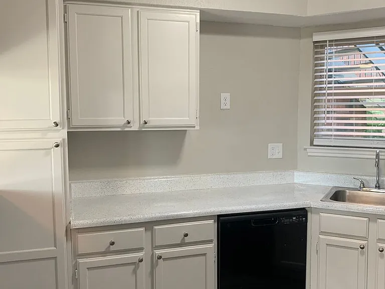 Saddlewood Apartments — Photo 92