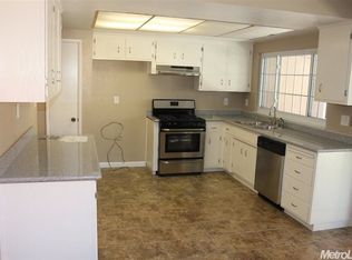 1621 Groveton Way, Modesto, CA 95355