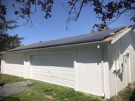 3rd image of 4025 Madera Ave