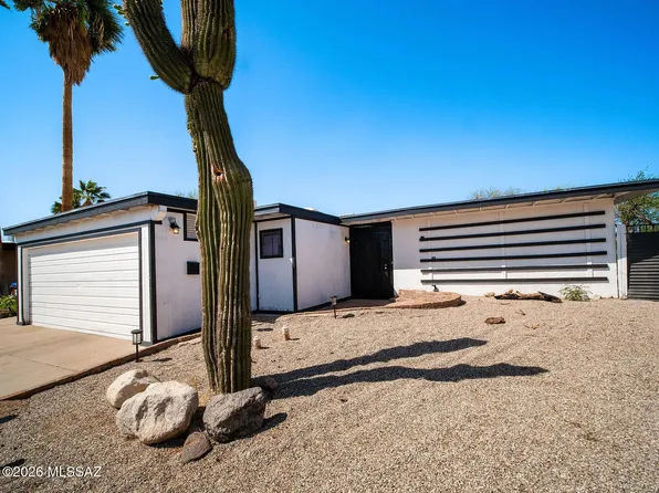 6832 N Autumn Pl, Tucson, AZ 85741