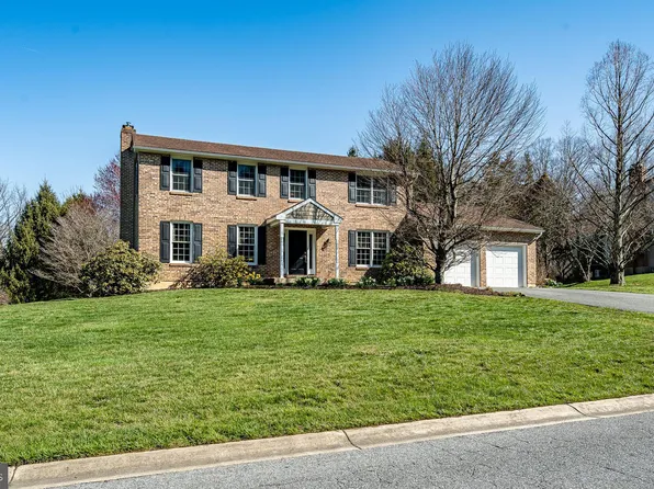 13 Nathalie Dr, Hockessin, DE 19707