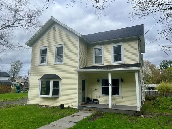 20 Maple St, Milford, NY 13807