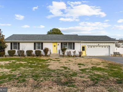 1363 Calvert Rd, Chester, MD, 21619