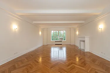 Rented by Rita S Citrin, LREB