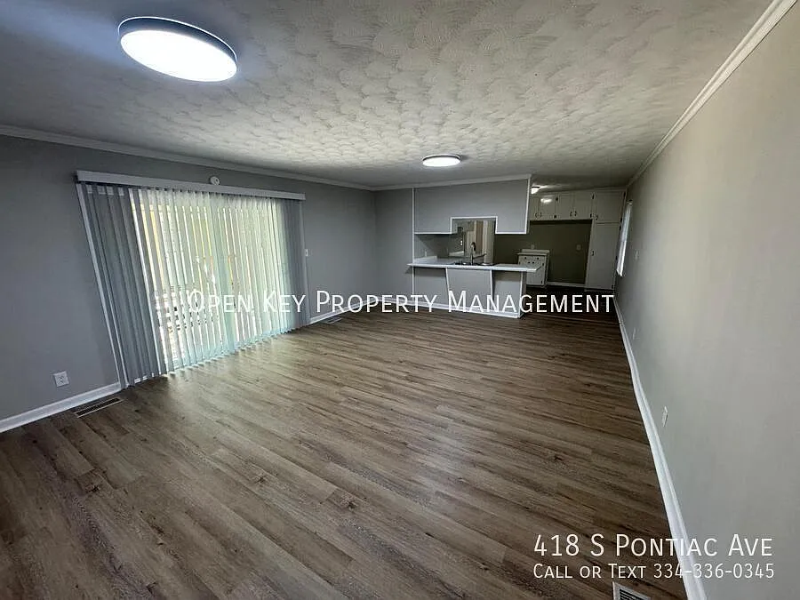 Spacious 4 bedroom, 2 bath home for rent in Dothan, AL. Prime location near Dothan Country Club a... — Photo 4