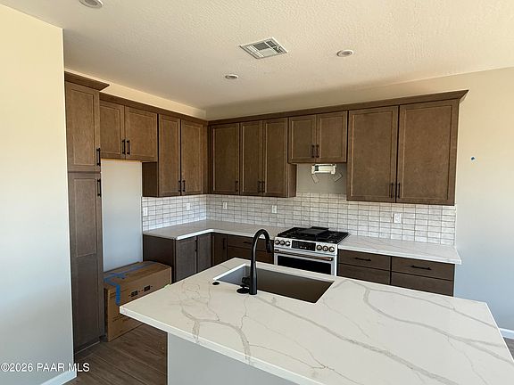 5th image of 5114 N Jeffers Ave